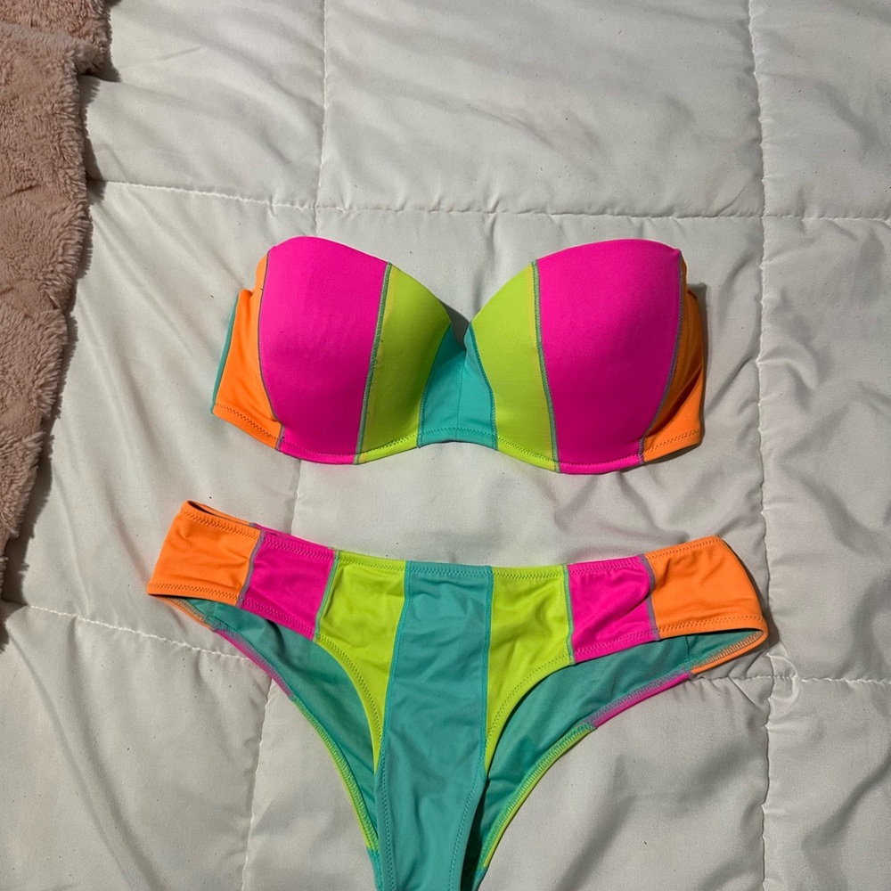 Victoria's Secret Vibrant Colorblock Bikini